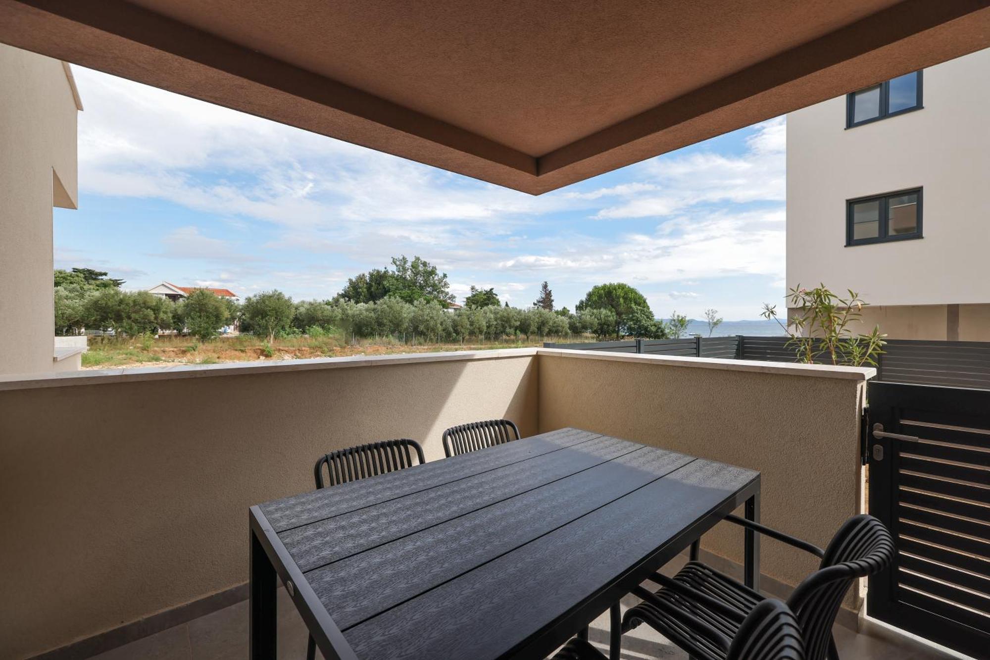 Deluxe Apartments Privlaka On The Sand Номер фото