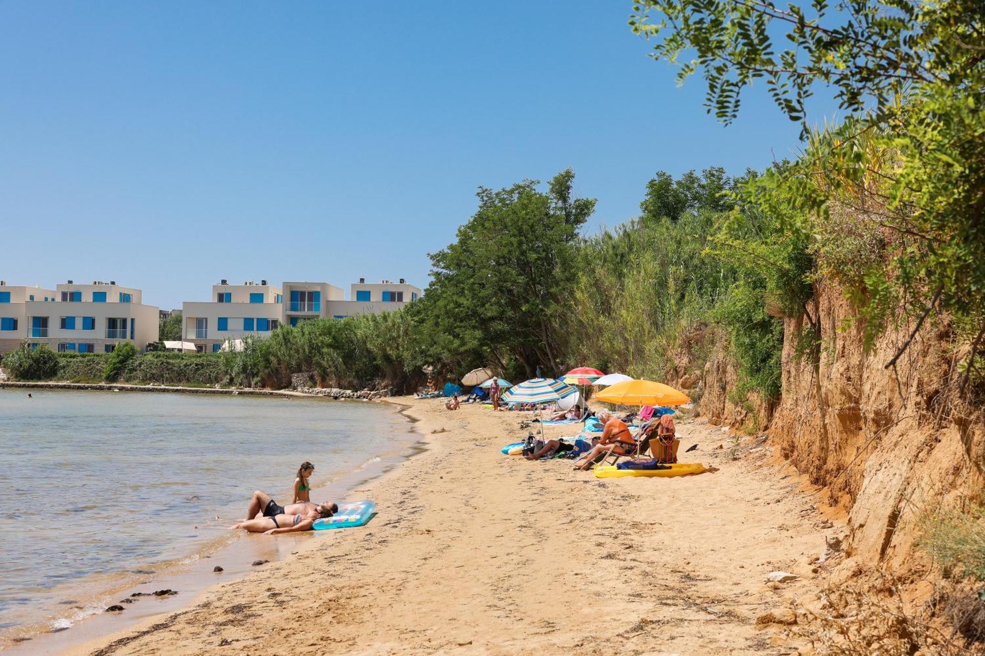 Deluxe Apartments Privlaka On The Sand Экстерьер фото